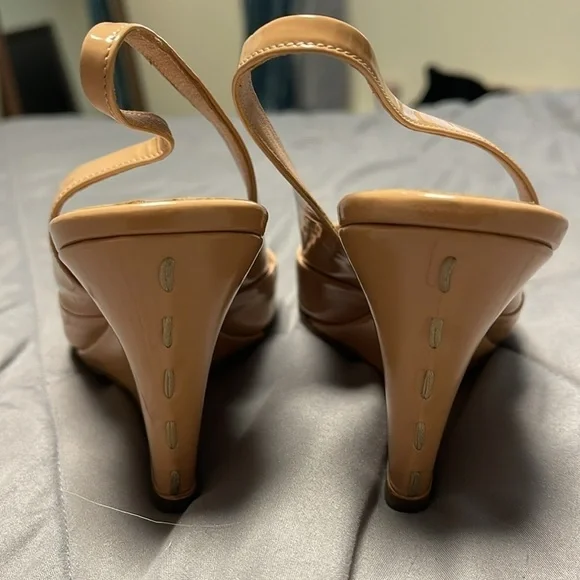 Miu Miu Wedge Patent Leather Pink Nude Sling Back Heel Flawed Size 4